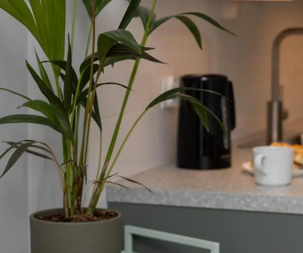 Apartment Cozy & Stylish Studio Ochota 1,5 Km To Zlote Tarasy By Renters Warschau