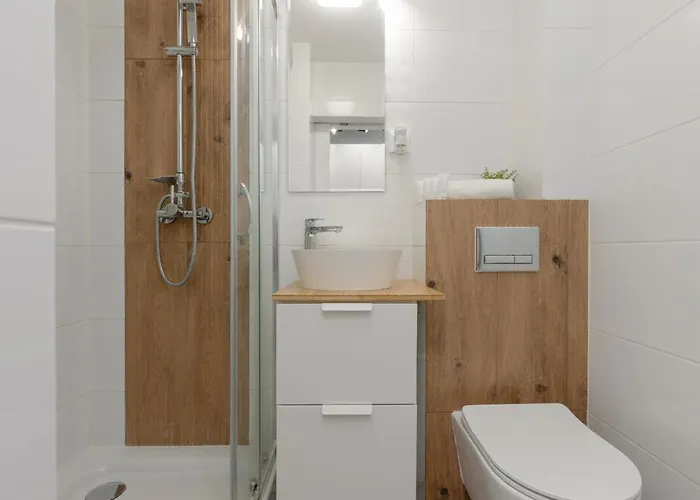 Cozy & Stylish Studio Ochota 1,5 Km To Zlote Tarasy By Renters